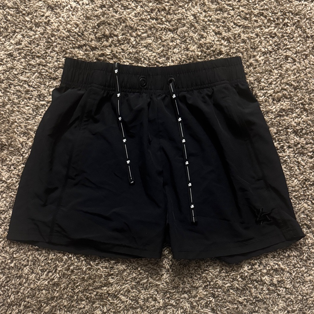 101 BODYBUILDING SHORT
SHORTS